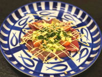 鮪とアボカドのカルパッチョ