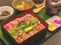 ランチ　近江牛(A5)ステーキ重御膳